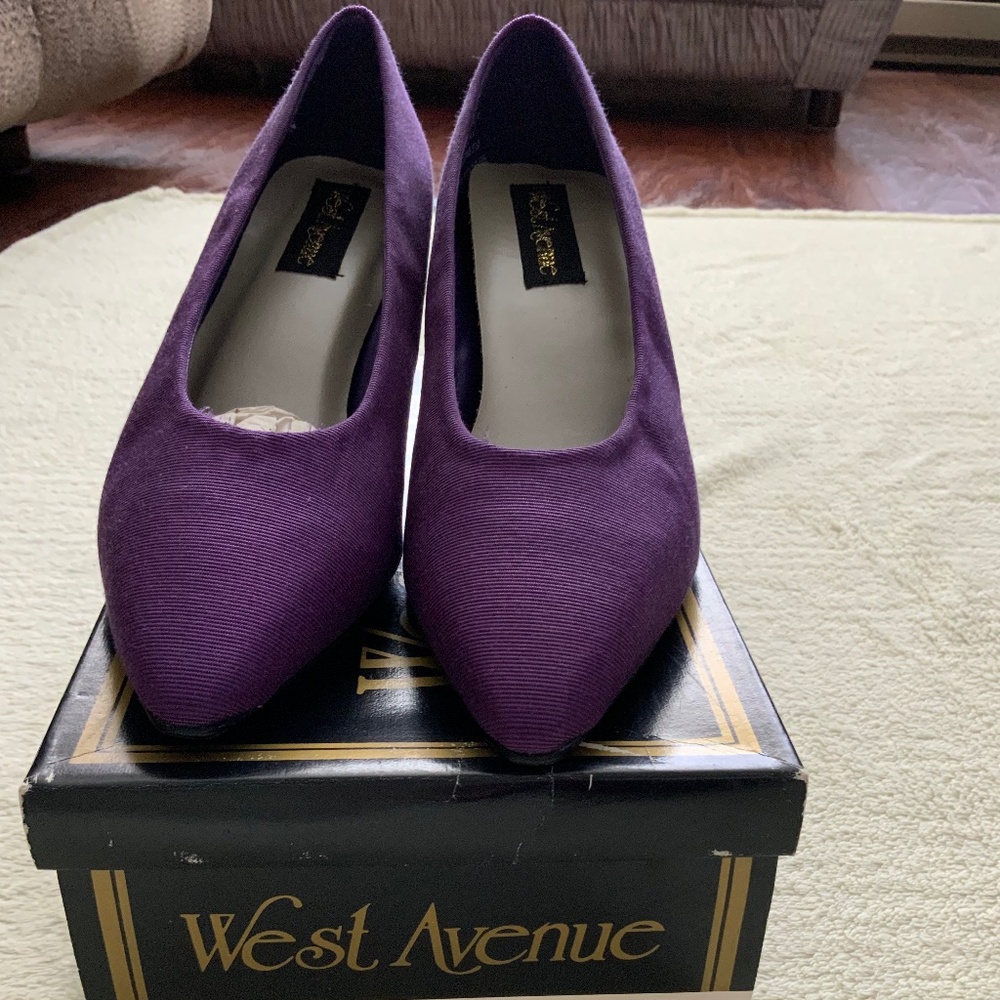 Ladies shoes
